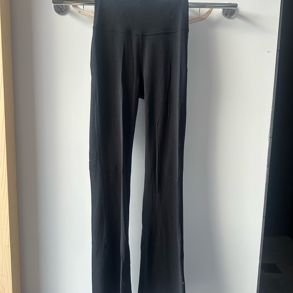 Lululemon Groove Nulu Flared Pant SHR Super High Rise Black Size 4